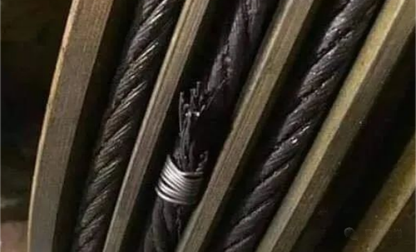 無知操作，事故誰擔(dān)？